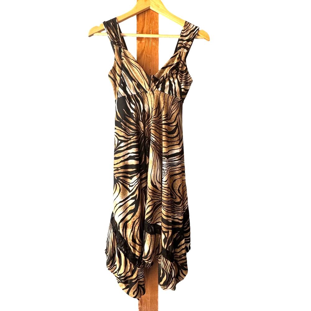 Izabel London Animal Print Handkerchief Hem Sweetheart Neckline Sundress Size 4